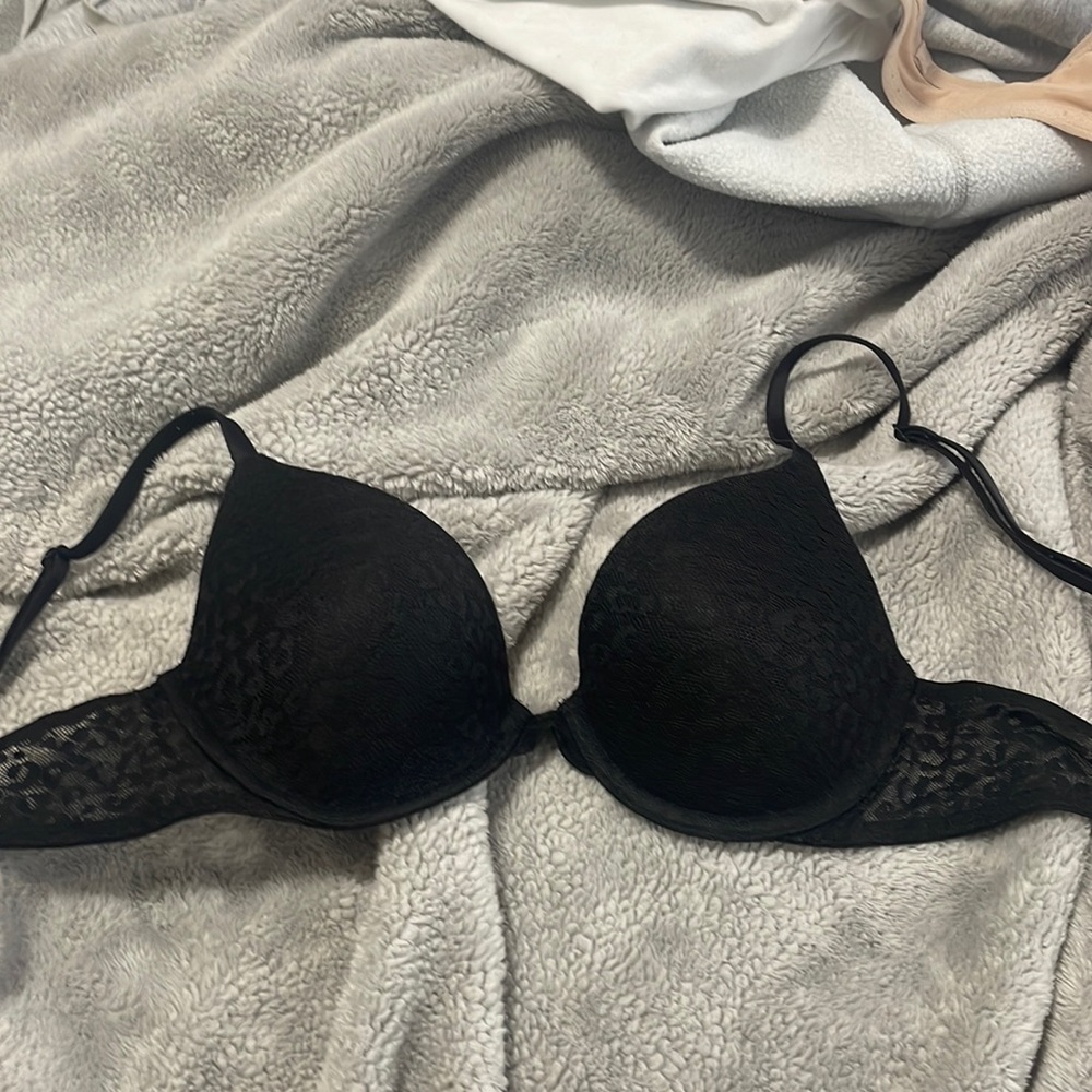 black leopard lace PINK bra(make an offer!):)